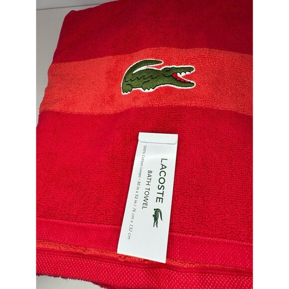 LACOSTE BATH TOWEL RED 100% COTTON LOOPS 30 X 52 NWT - Picture 2 of 2